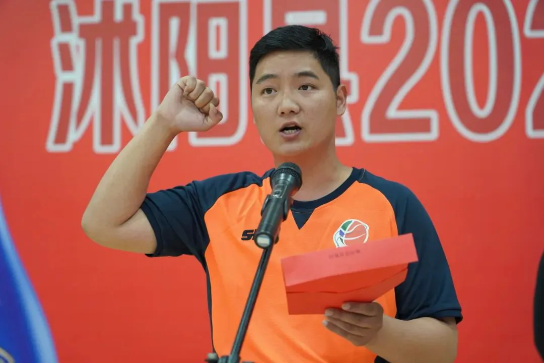 如何在快攻中合理分配场上位置？_1